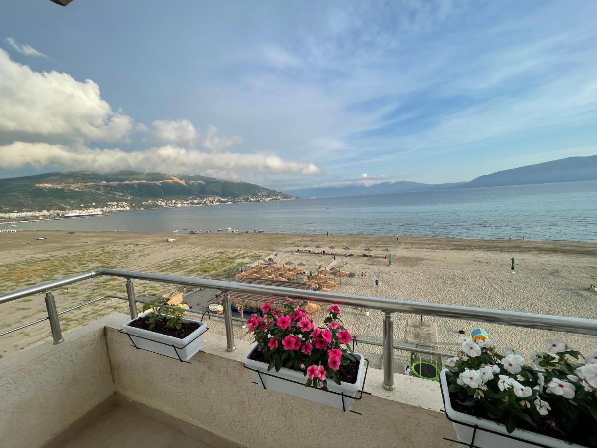 Seaview Apartments Rental Vlorë Buitenkant foto