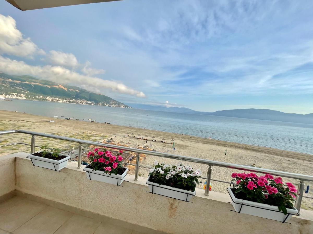 Seaview Apartments Rental Vlorë Buitenkant foto