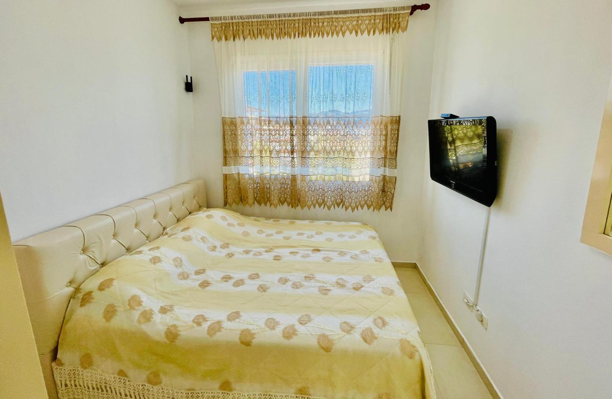 Seaview Apartments Rental Vlorë Buitenkant foto